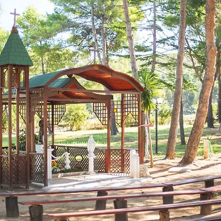 Ξενοδοχείο με διαμερίσματα Julia Peschici