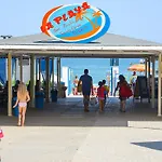 Julia מלון דירות 3*